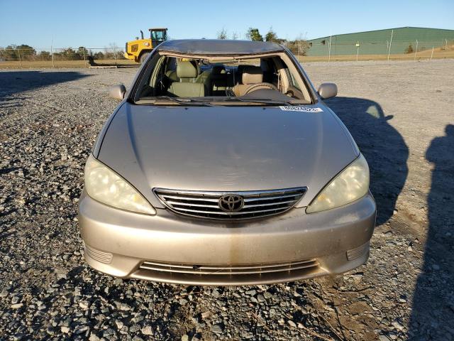 4T1BE32K35U044452 - 2005 TOYOTA CAMRY LE TAN photo 5