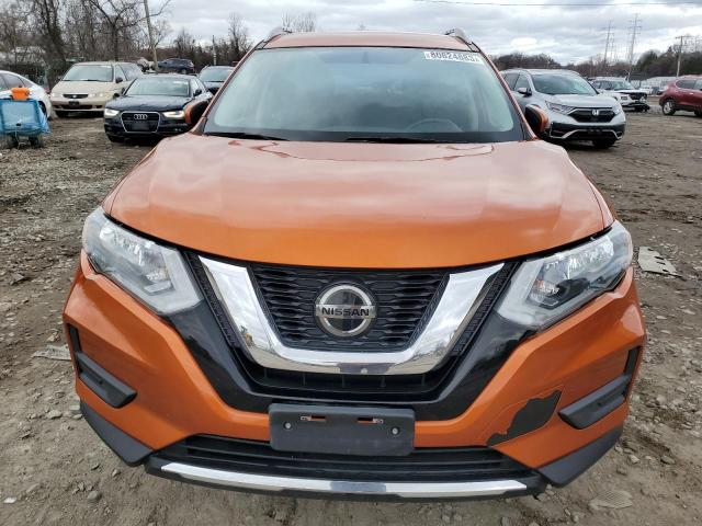 5N1AT2MV9JC837385 - 2018 NISSAN ROGUE S ORANGE photo 5