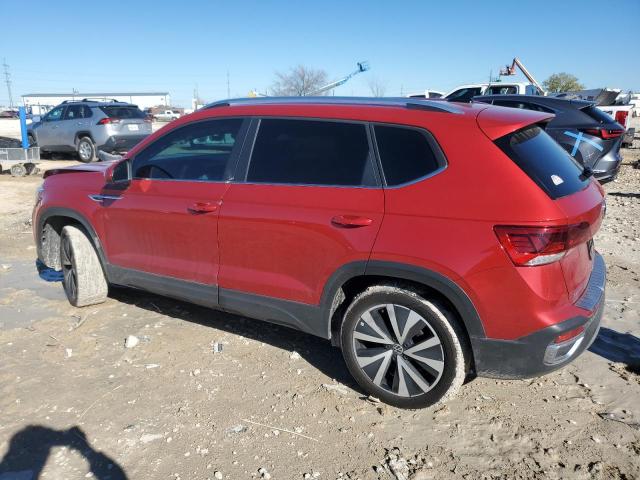 3VVTX7B26NM072326 - 2022 VOLKSWAGEN TAOS SE RED photo 2