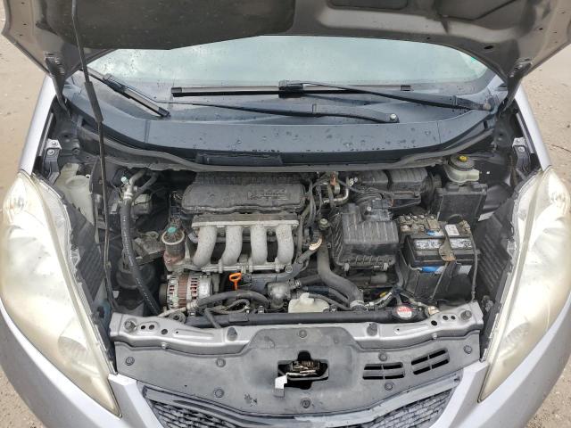 JHMGE8H42AS015576 - 2010 HONDA FIT SPORT SILVER photo 11