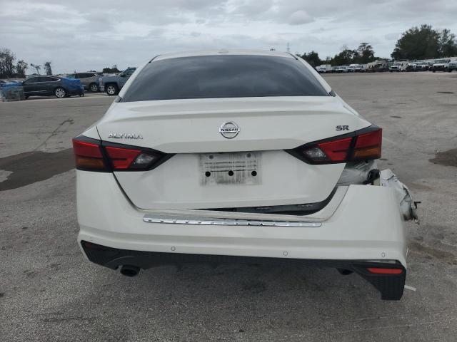 1N4BL4CV4NN313048 - 2022 NISSAN ALTIMA SR WHITE photo 6