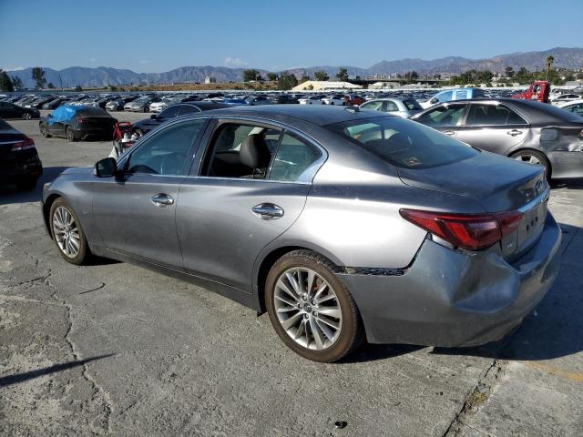 JN1EV7AR9JM441927 - 2018 INFINITI Q50 LUXE 灰色 照片 2