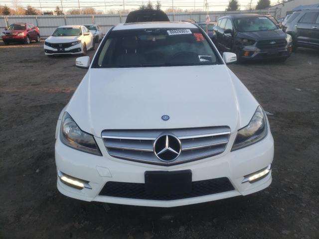 WDDGF4HB6DR289208 - 2013 MERCEDES-BENZ C 250 WHITE photo 5