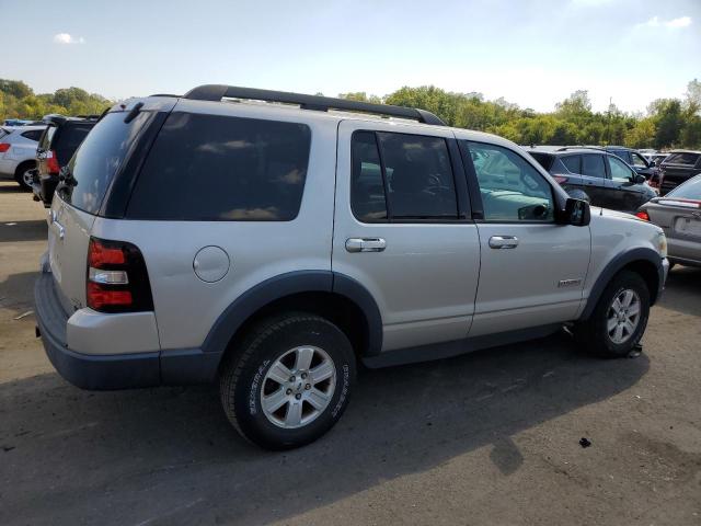 1FMEU73E07UB71873 - 2007 FORD EXPLORER XLT 银色 照片 3