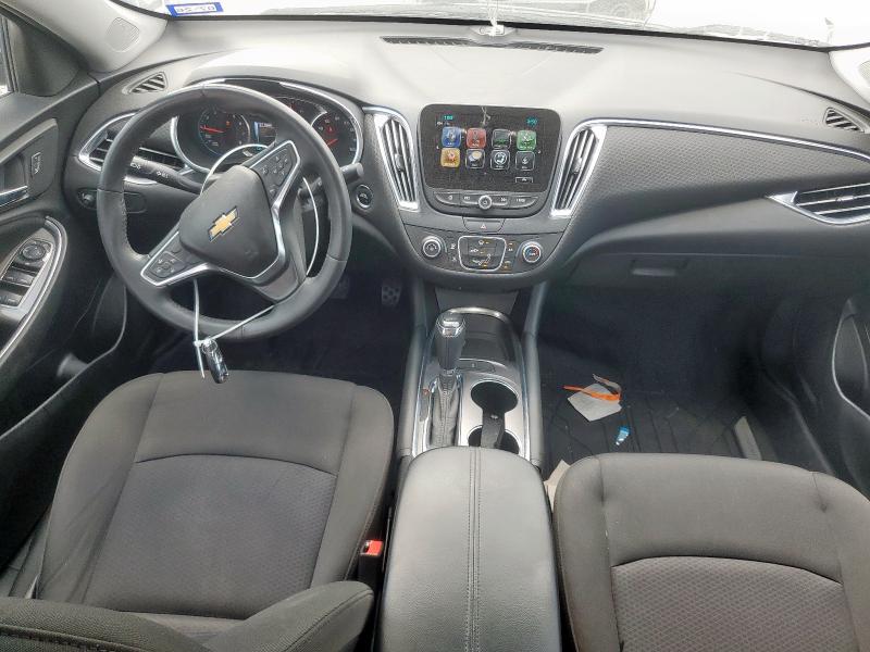 1G1ZD5ST6JF144546 - 2018 CHEVROLET MALIBU LT Gümüş foto 8