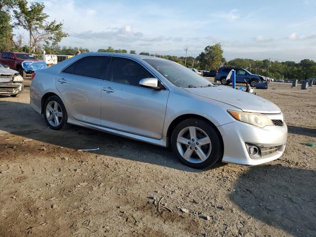 4T1BF1FK8CU184473 - 2012 TOYOTA CAMRY BASE Argent photo 4