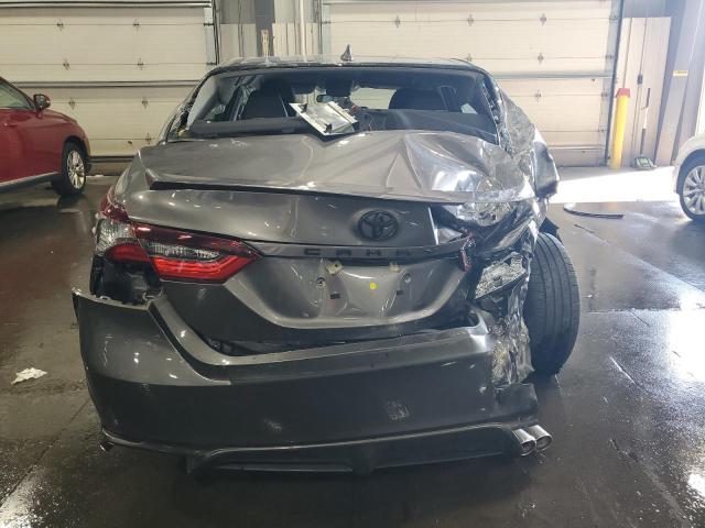 4T1G11BK7MU035872 - 2021 TOYOTA CAMRY SE ნაცრისფერი ფოტო 6