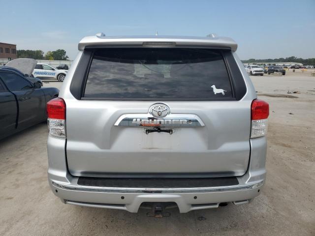 JTEBU5JR8C5103127 - 2012 TOYOTA 4RUNNER SR5 SILVER photo 6