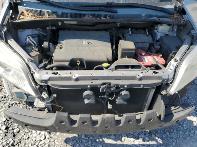 5TDYK3DC3DS332004 - 2013 TOYOTA SIENNA XLE SILVER photo 12