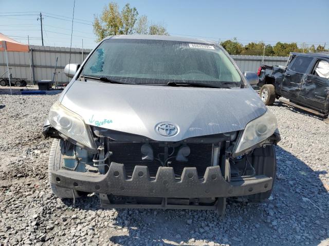 5TDYK3DC3DS332004 - 2013 TOYOTA SIENNA XLE SILVER photo 5
