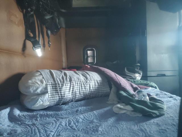 3AKJHHDR6NSNJ5043 - 2022 FREIGHTLINER CASCADIA 1 GRAY photo 6