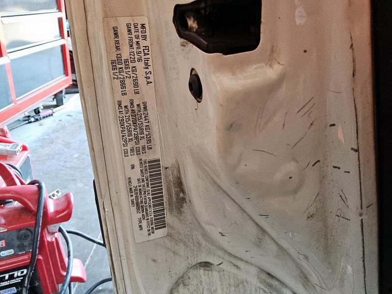 ZFBERFBB1H6E09152 - 2017 RAM PROMASTER SLT WHITE photo 12