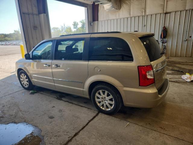 2C4RC1BG3GR200112 - 2016 CHRYSLER TOWN & COU TOURING TAN photo 2