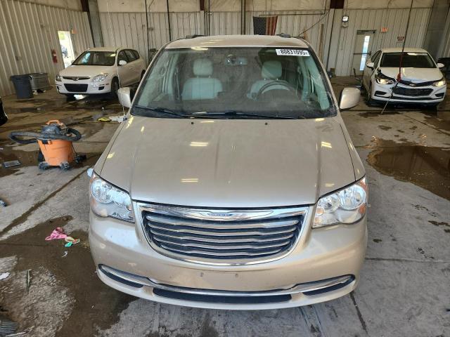 2C4RC1BG3GR200112 - 2016 CHRYSLER TOWN & COU TOURING TAN photo 5