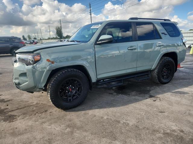2022 TOYOTA 4RUNNER SR5/SR5 PREMIUM, 
