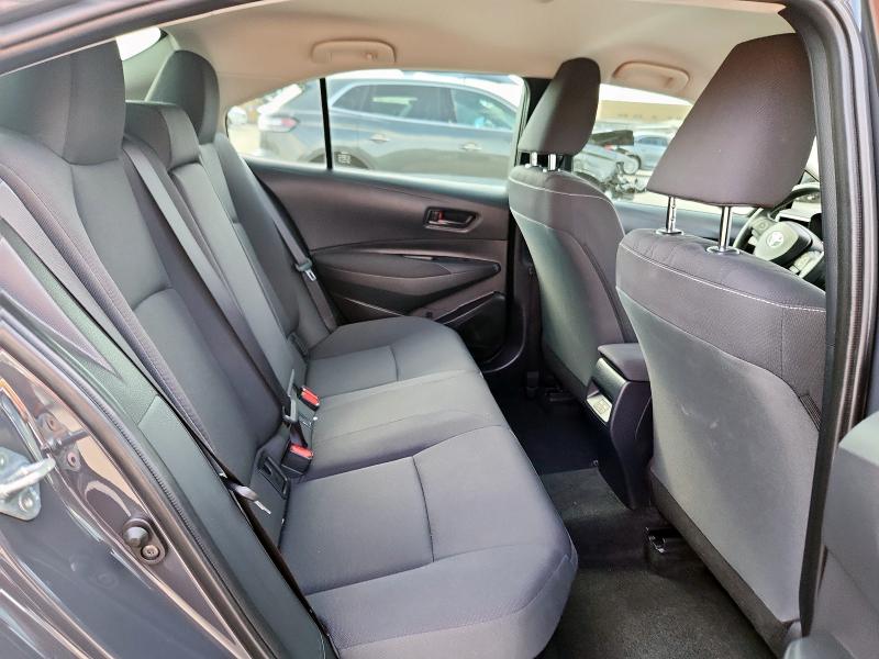 JTDBCMFE0R3067543 - 2024 TOYOTA COROLLA LE GRAY photo 10