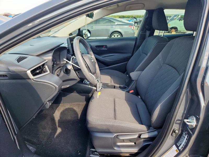 JTDBCMFE0R3067543 - 2024 TOYOTA COROLLA LE GRAY photo 7