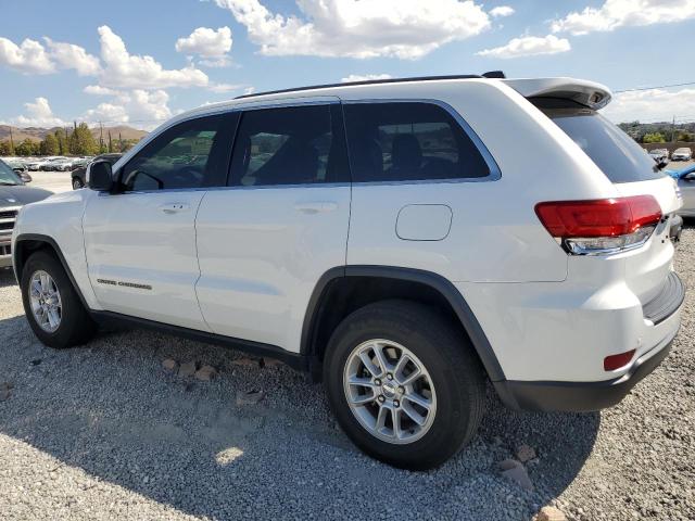 1C4RJEAG8JC407299 - 2018 JEEP GRAND CHER LAREDO Blanc photo 2