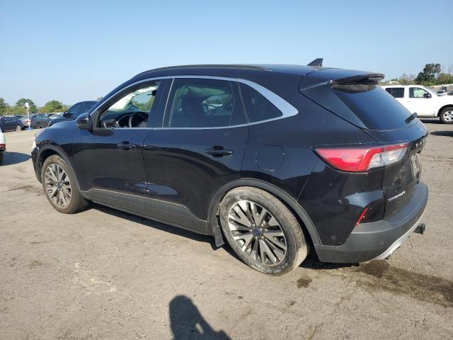 1FMCU9DZ1MUB15893 - 2021 FORD ESCAPE TITANIUM 黑色 照片 2