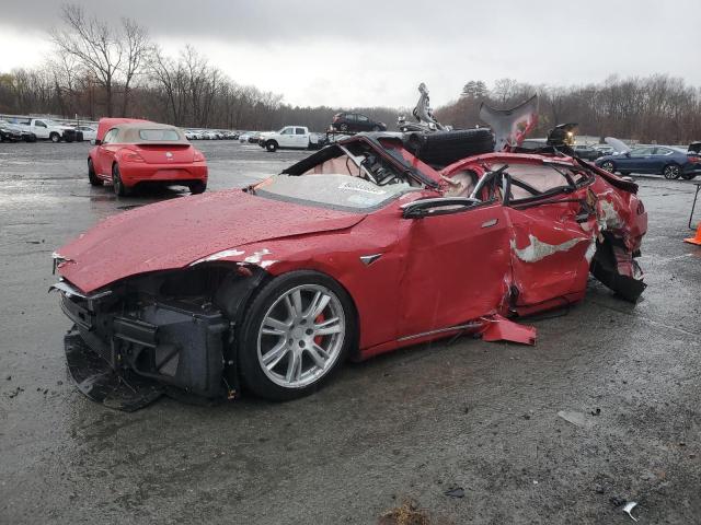 5YJSA1E40MF425796 - 2021 TESLA MODEL S RED photo 2