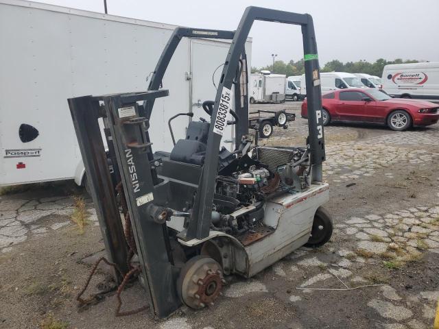 CP1F29P7393 - 2011 NISSAN FORKLIFT GRAY photo 2