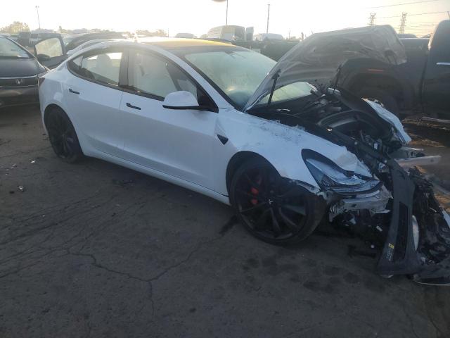 5YJ3E1EB2JF055941 - 2018 TESLA MODEL 3 Blanc photo 4