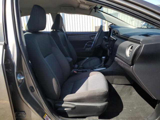 5YFBURHE4JP815780 - 2018 TOYOTA COROLLA L GRAY photo 7