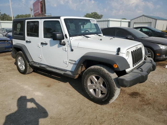 1C4BJWDG6EL223780 - 2014 JEEP WRANGLER UNLIMITED SPORT WHITE photo 4