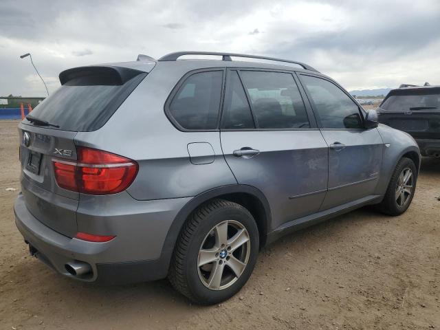 5UXZW0C58BL369864 - 2011 BMW X5 XDRIVE35D GRAY photo 3