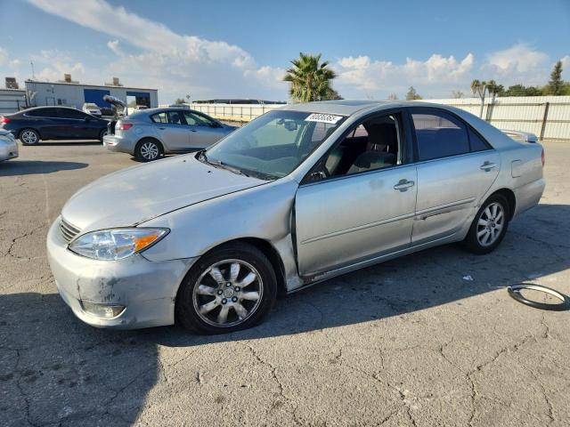 2002 TOYOTA CAMRY LE, 