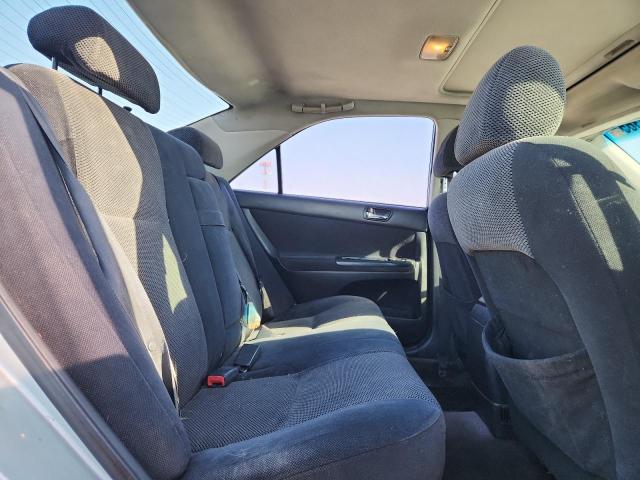 JTDBE32K920127407 - 2002 TOYOTA CAMRY LE SILVER photo 10