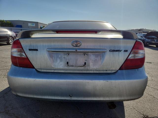 JTDBE32K920127407 - 2002 TOYOTA CAMRY LE SILVER photo 6