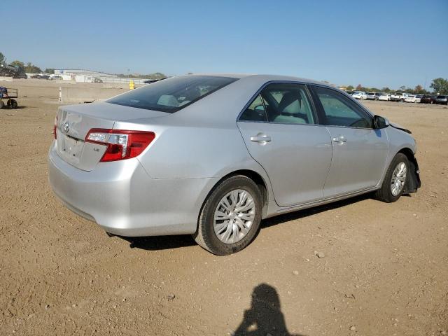 4T4BF1FK5CR226314 - 2012 TOYOTA CAMRY BASE SILVER photo 3