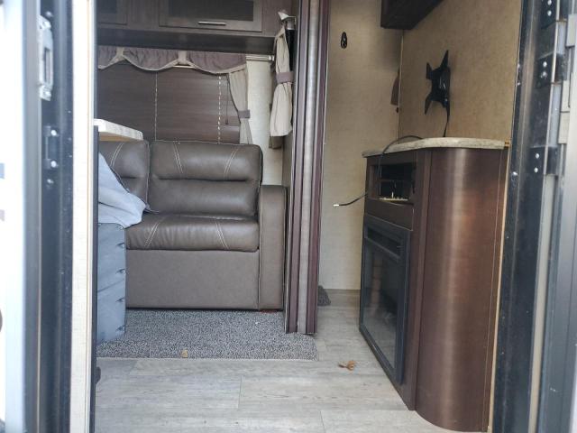 4X4TSVF26GL027574 - 2016 FOREST RIVER FOREST RIVER 灰色 照片 6