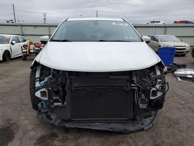 2C4RC1DG0HR519935 - 2017 CHRYSLER PACIFICA TOURING WHITE photo 5