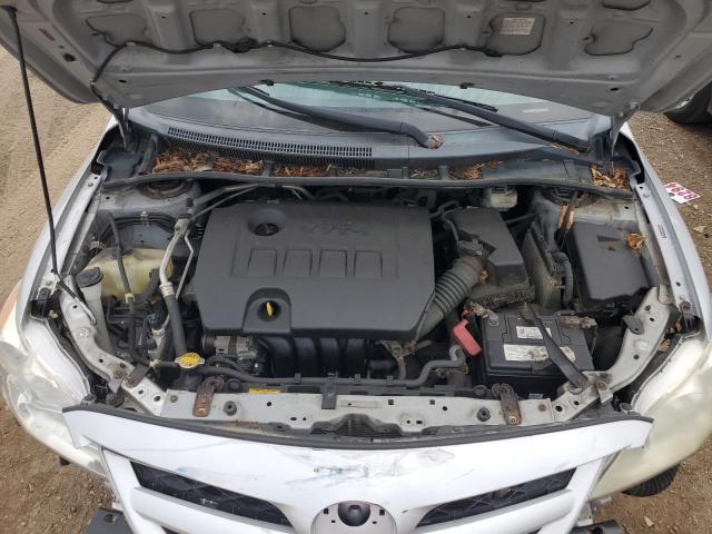 2T1BU4EE8BC610262 - 2011 TOYOTA COROLLA BASE SILVER photo 11