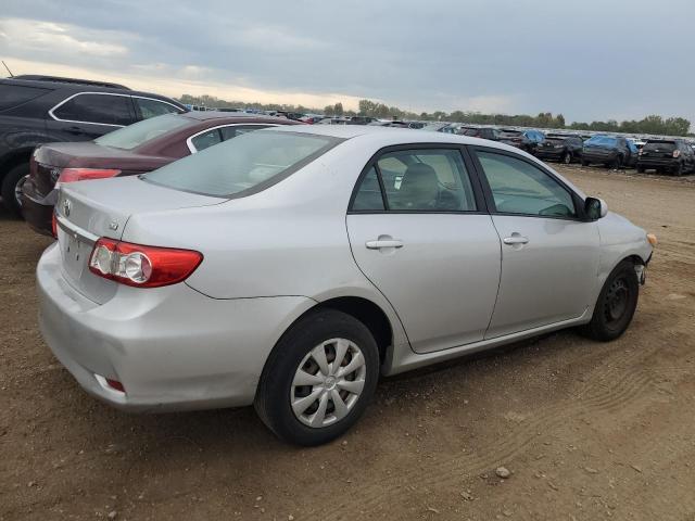 2T1BU4EE8BC610262 - 2011 TOYOTA COROLLA BASE SILVER photo 3