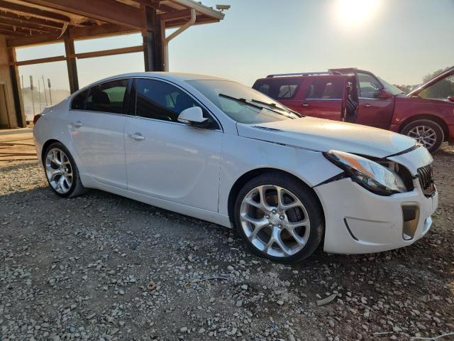 2G4GU5GX6G9140939 - 2016 BUICK REGAL GS WHITE photo 4