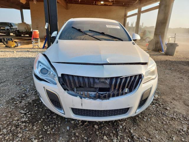 2G4GU5GX6G9140939 - 2016 BUICK REGAL GS WHITE photo 5