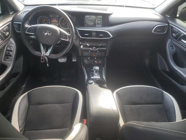 SJKCH5CP1JA050703 - 2018 INFINITI QX30 BASE Серый фото 8