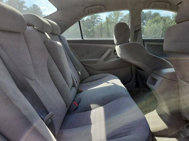 4T1BF3EK4AU026528 - 2010 TOYOTA CAMRY BASE SILVER photo 10