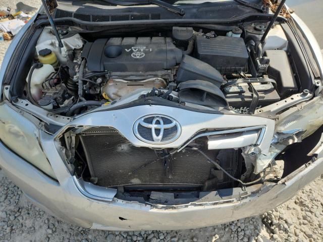 4T1BF3EK4AU026528 - 2010 TOYOTA CAMRY BASE SILVER photo 11