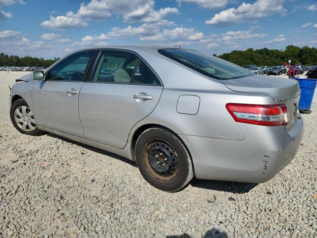 4T1BF3EK4AU026528 - 2010 TOYOTA CAMRY BASE SILVER photo 2