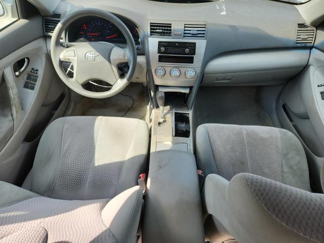 4T1BF3EK4AU026528 - 2010 TOYOTA CAMRY BASE SILVER photo 8