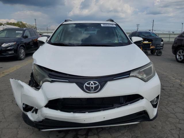2T3RFREV6GW500913 - 2016 TOYOTA RAV4 XLE WHITE photo 5