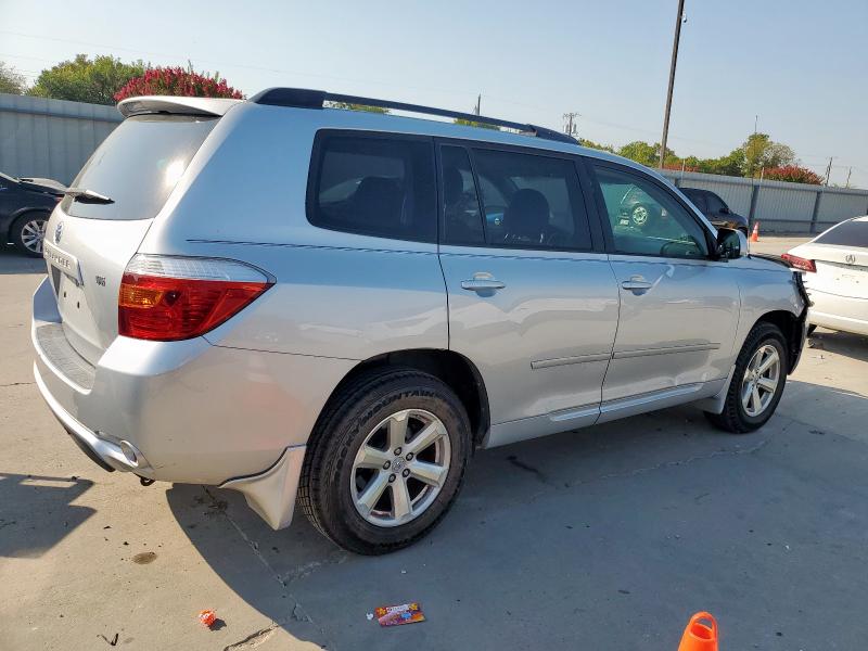 JTEDS41A682015091 - 2008 TOYOTA HIGHLANDER SILVER photo 3