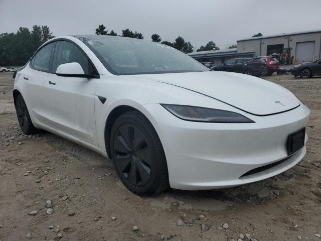 5YJ3E1EB0SF932878 - 2025 TESLA MODEL 3 WHITE photo 4