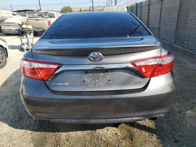 4T1BF1FK2GU220809 - 2016 TOYOTA CAMRY LE GRAY photo 6