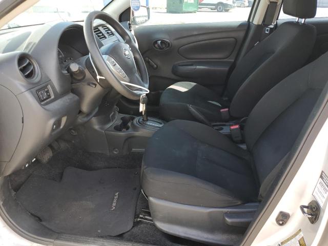 3N1CN7AP7JL807867 - 2018 NISSAN VERSA S Silber Foto 7