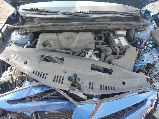 4T1G11AK2LU324402 - 2020 TOYT CAMRY SE BLUE photo 11
